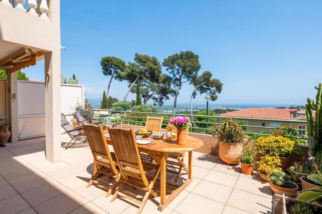 La Cle Vue Mer, Clim, Terrasse, Parking A Ιέρ Εξωτερικό φωτογραφία